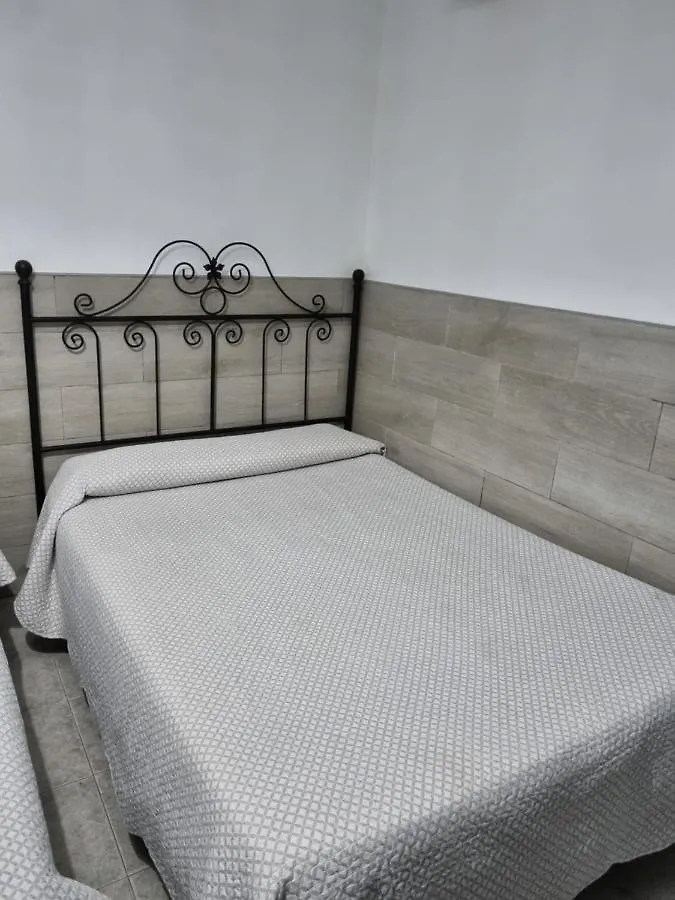 Pension Javier Seville Guest house