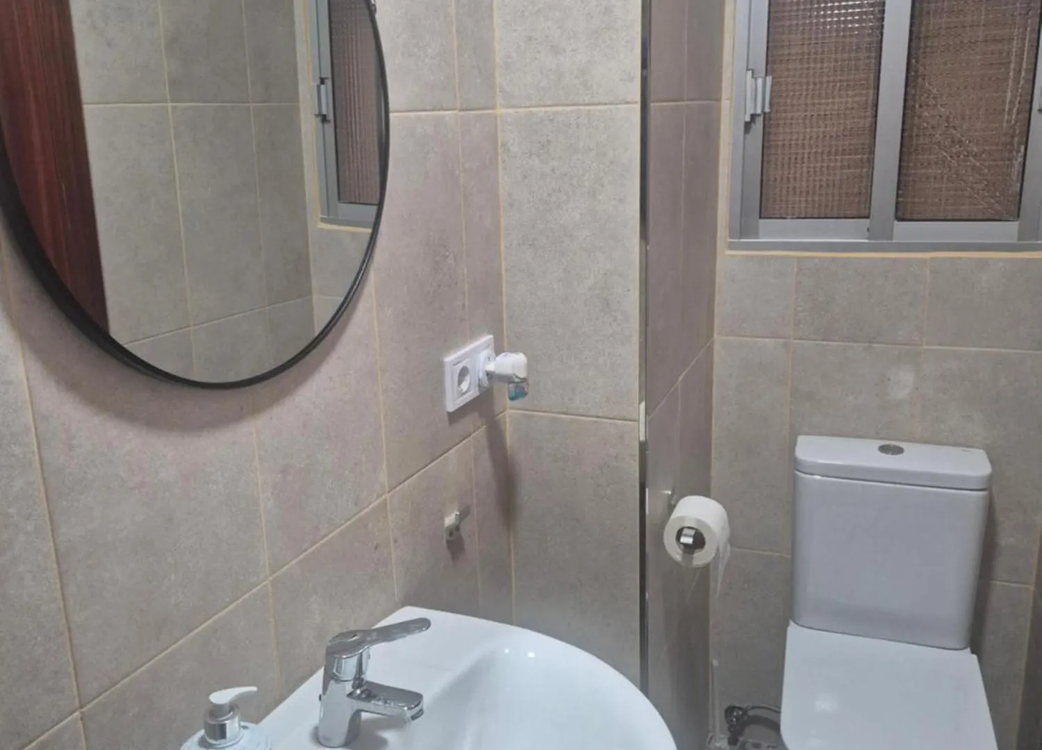 Pension Javier Seville Guest house